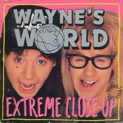 Wayne's World: Extreme Close-Up (Saturday Night Live) - Paperback - GOOD