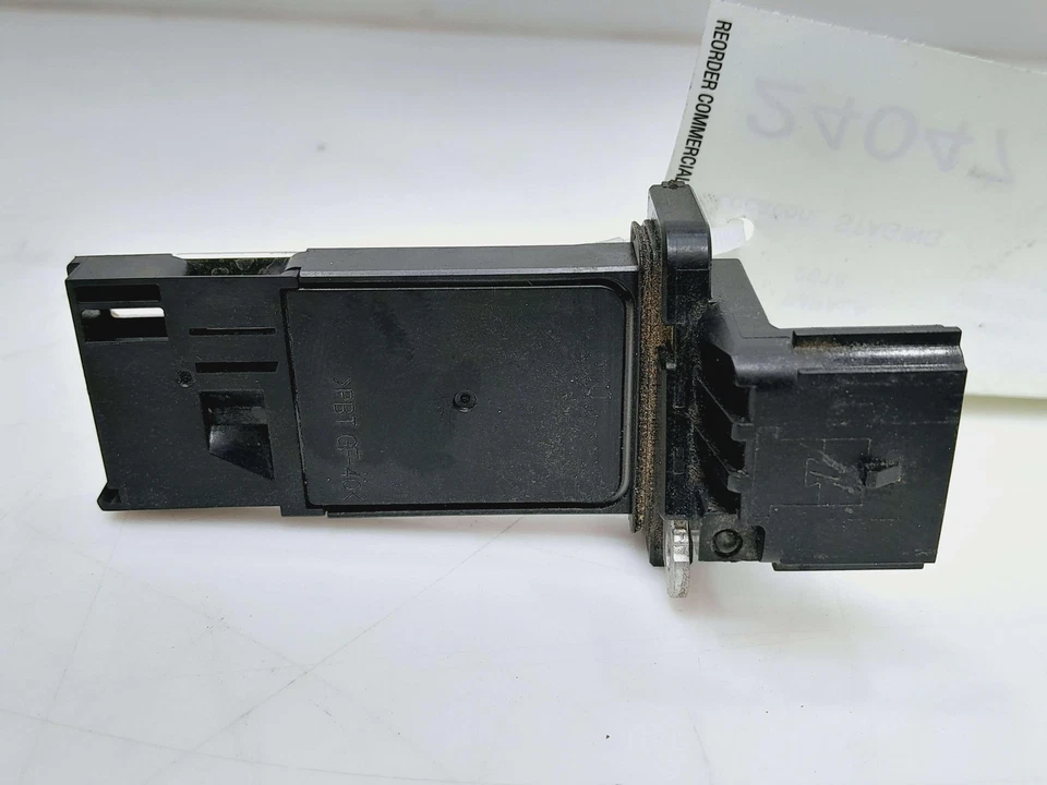 Sensor de flujo de masa de aire del motor Buick Enclave Chevrolet Cadillac 20787043 2012-2022 Foto 2 de 4