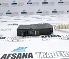 SQUARE D  10KA 120V  20A  CIRCUIT BREAKER