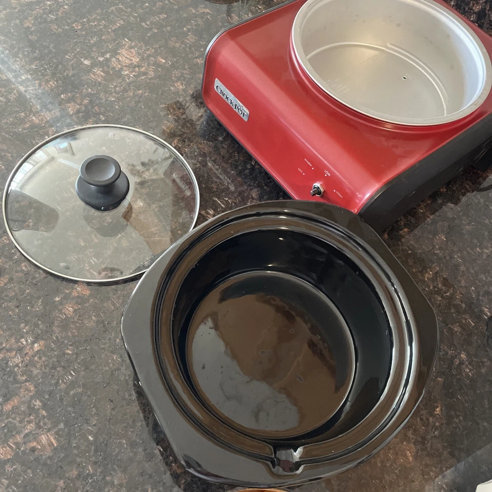 CrockPot Hook Up 2.5 Cuartos Redondo Olla Baja Roja SCCPMD2-CH FUNCIONANDO PROBADO Foto 3 de 4