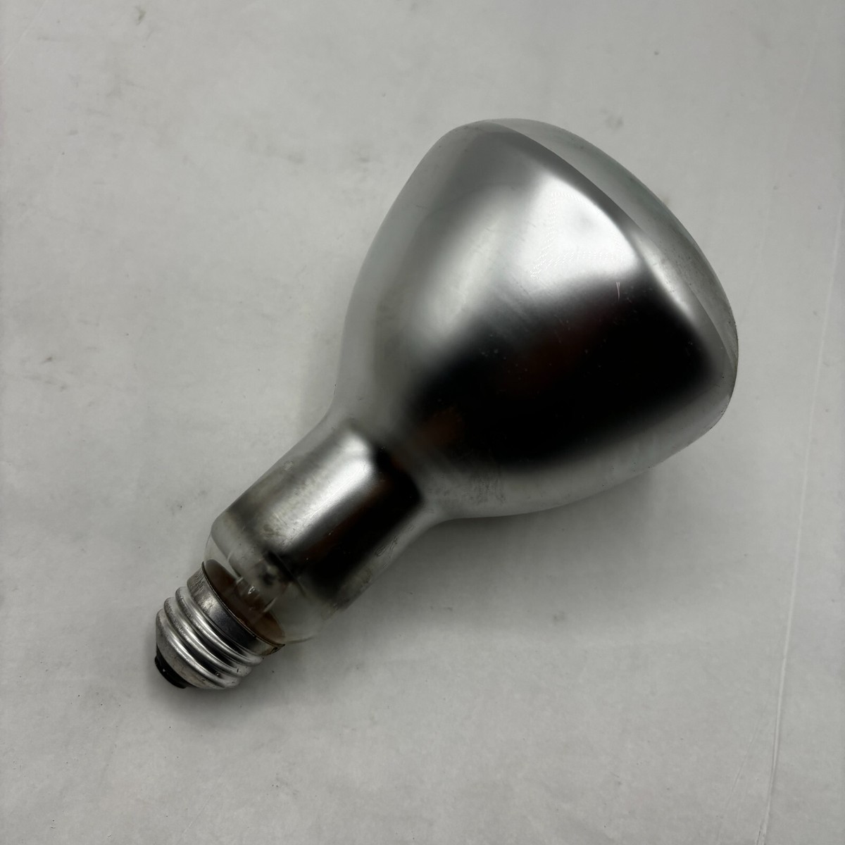 Sylvania 50ER30 Ellipsoidal Floodlight 50W Indoor Light Bulb 15102