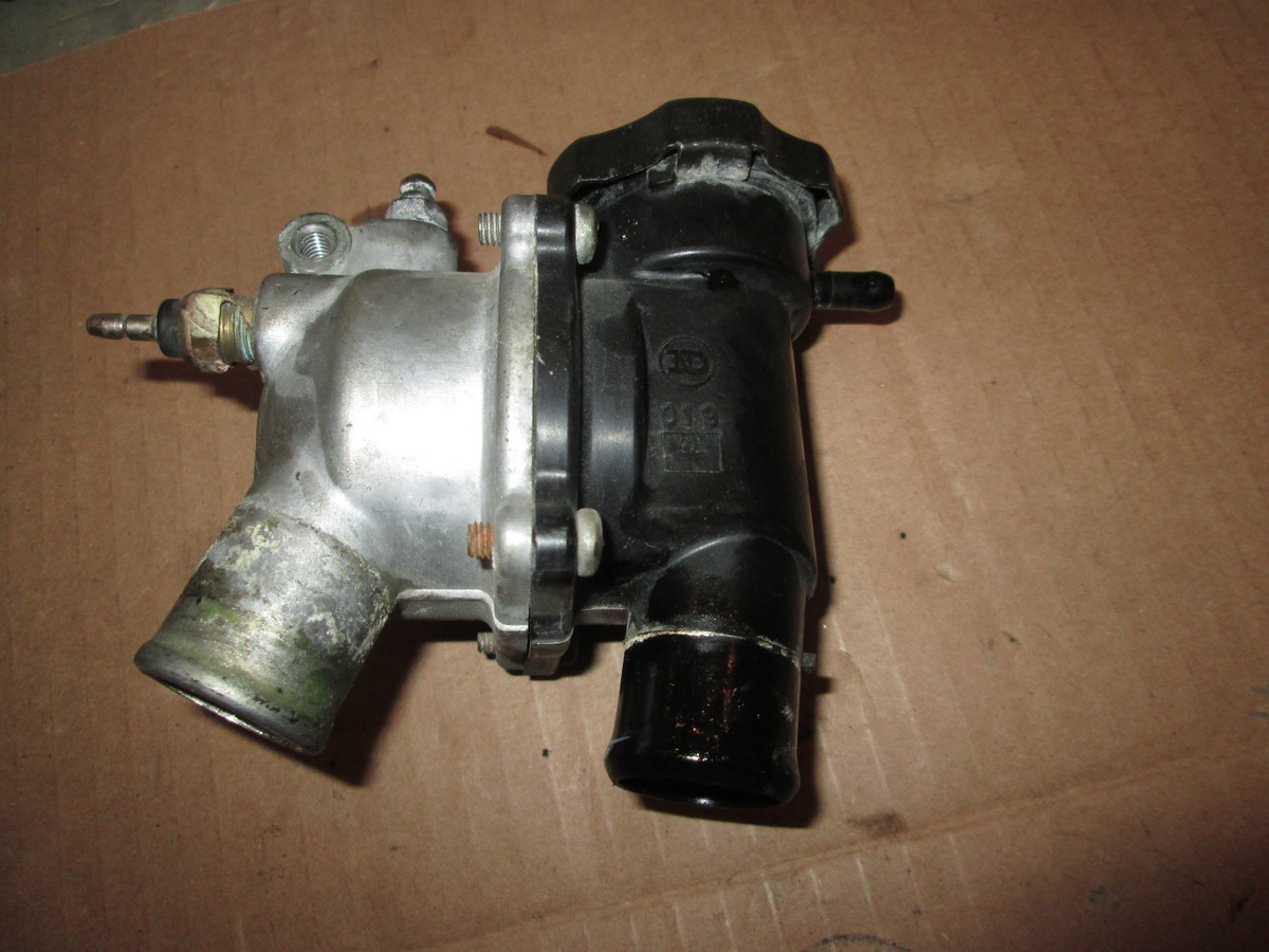 1992 Kawasaki Ninja ZX6 ZX600 ZX 600 thermostat radiator coolant