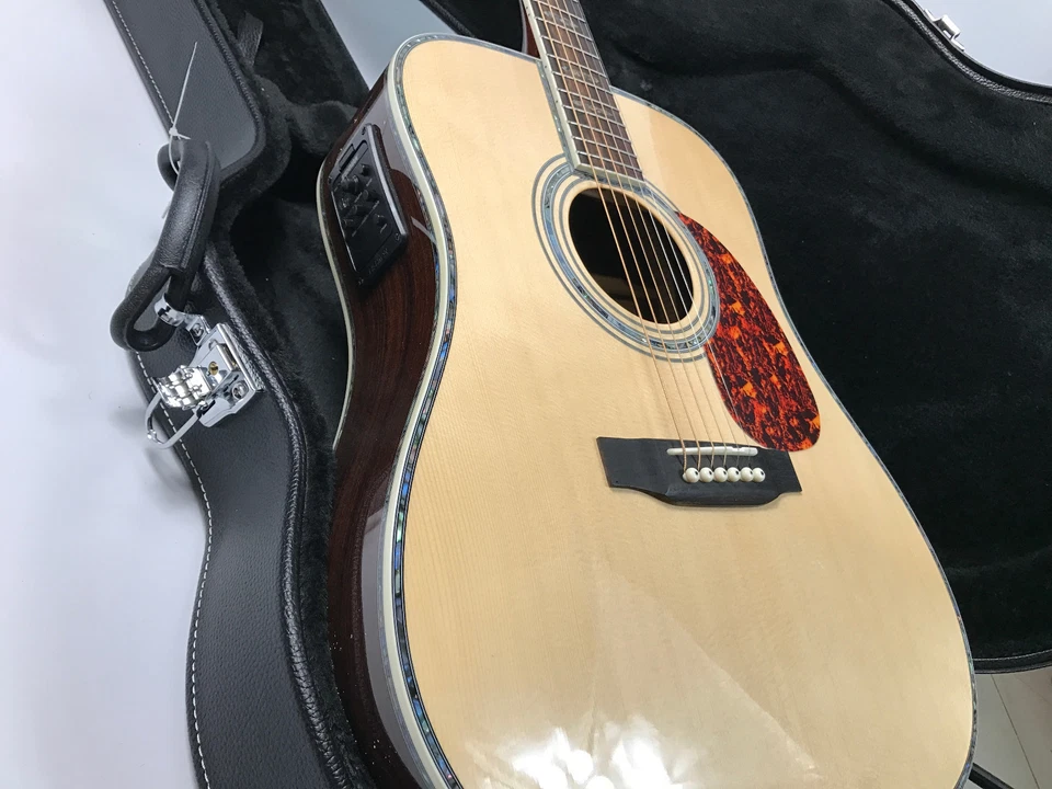 NUEVA 2018 Guitarra Acústica Eléctrica Buena Calidad Abeto Sólido Fishman EQ D Estilo Foto 4 de 4