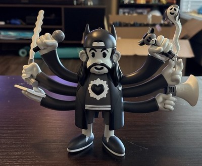 RARE HTF LIMITED TO 500 Kevin Smith Guru Askew-ible Designer Collectible