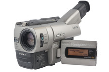 SONY CCD-TRV77E PAL Video Hi8 XR Camcorder Handycam Hi-Fi Stereo "TOP"