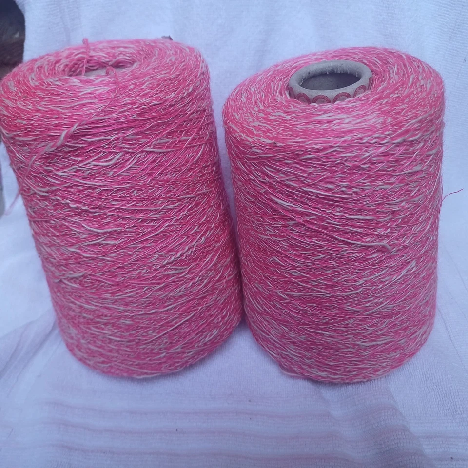 fil a tricoter Lot 2 laine Fuchsia/Blanc 940 Grammes - Photo 1/1