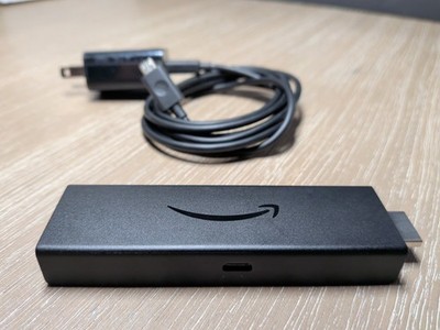 Amazon E9L29Y Fire Stick 4K HD Digital   Black   With Charger   No Remote 