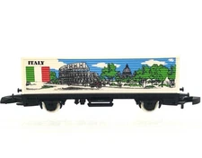 Italy Flag International Marklin Flag Series Container Box Car Z Scale 82515A