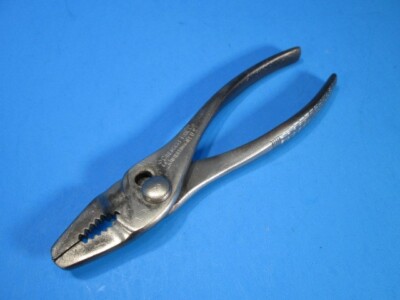 Vintage CRESCENT TOOL Co. 6-1/2in. Thin Nose Slip Joint Pliers L26 Jamestown, NY