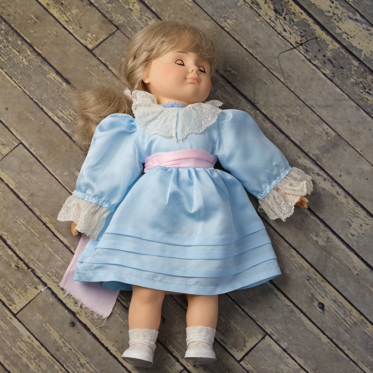 ENGEL PUPPE Frederica Doll German 18