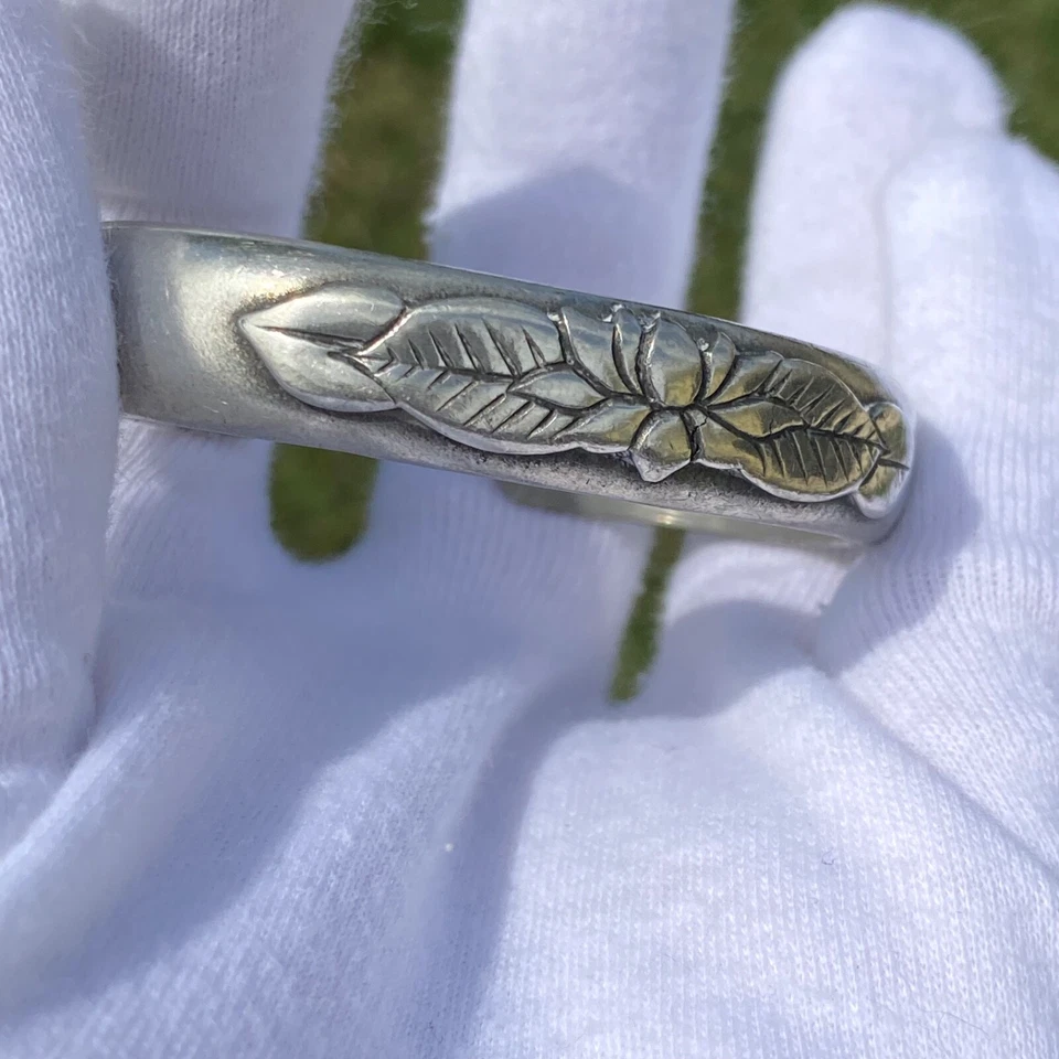 Laurel Burch Floral Cuff Bracelet Looks Like Pewter - Image 4 of 4