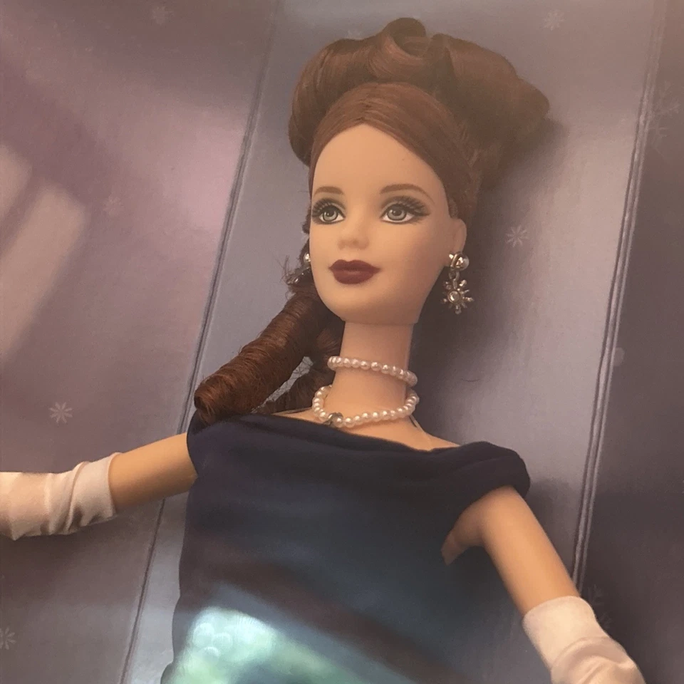 Muñeca Barbie Club de Coleccionistas Mattel Holiday Treasures 2001 - Caja Original Foto 2 de 4