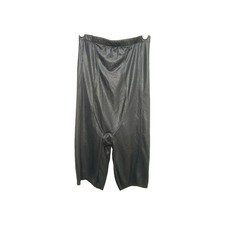 Madeinforme Women NWOT's Size Large Shape wear Body Shorts (#D2