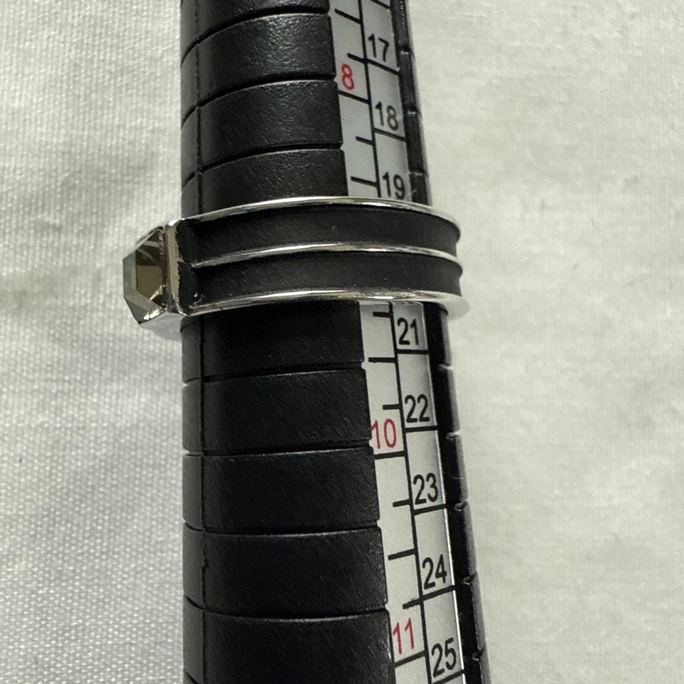 Anillo de boda TK316 de acero inoxidable para hombre circonita cúbica y esmalte endurecido gris talla 9 Foto 2 de 4