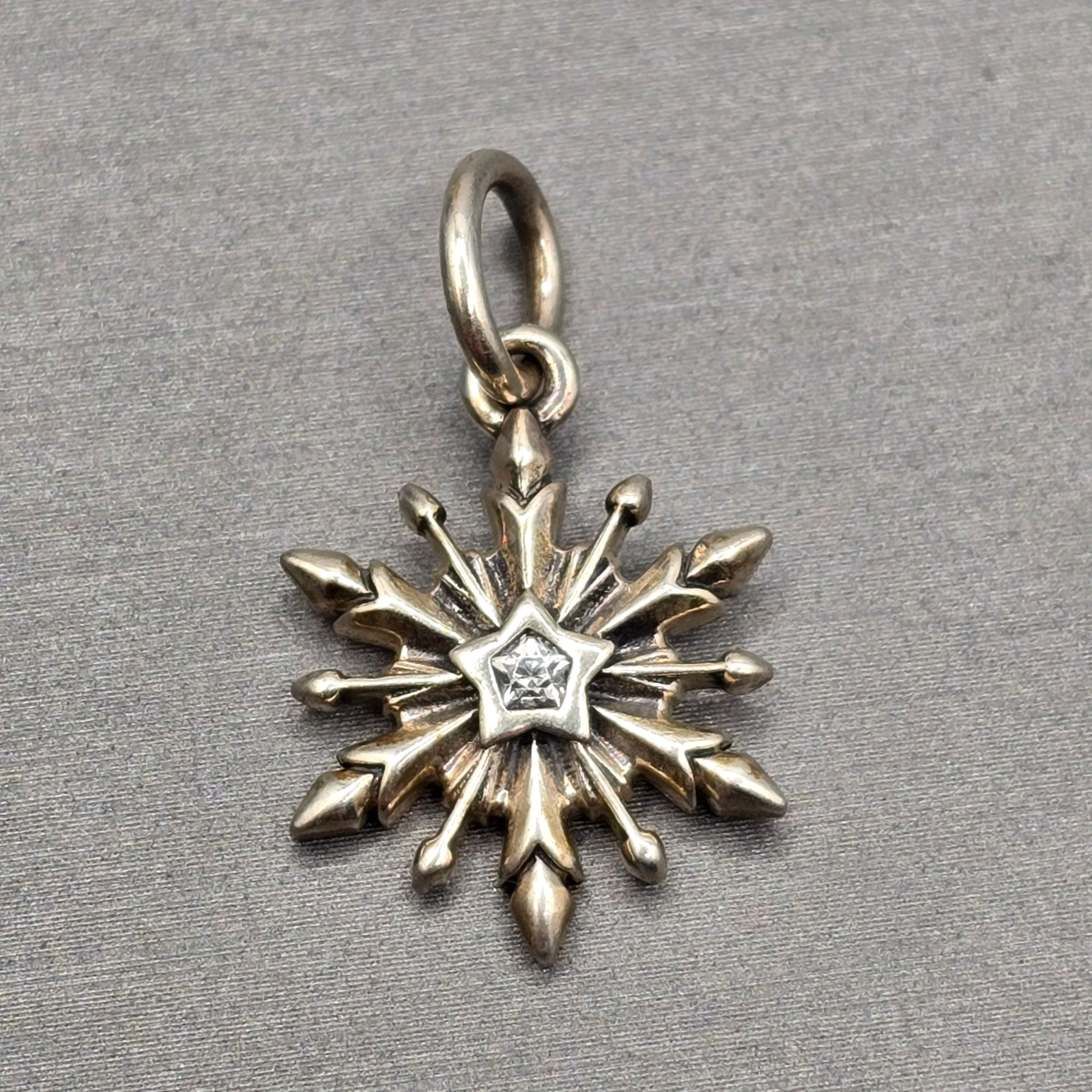 Pandora Disney Frozen Snowflake Charm Pendant Cubic Zirconia 925 Authentic