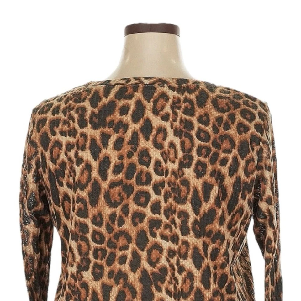 Top térmico Love...Ady estampado de leopardo manga larga cuello redondo peplum nuevo con etiquetas talla 2X Foto 4 de 4