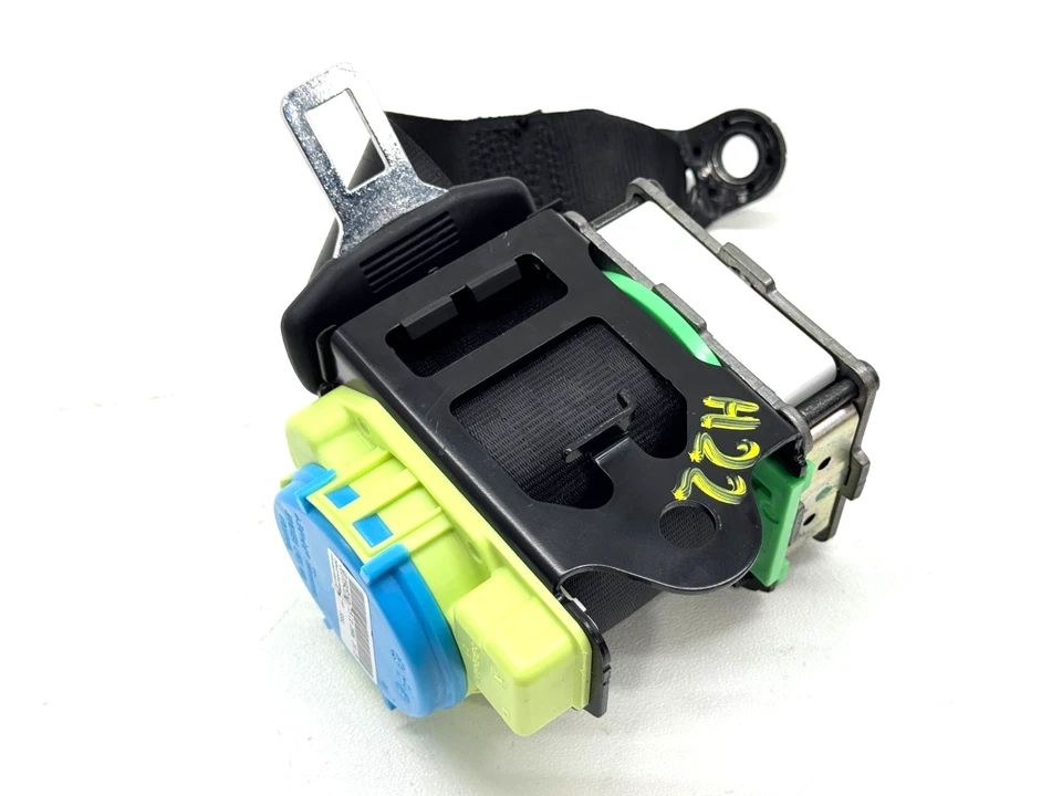 2008–2015 AUDI TT COUPE REAR RIGHT PASSENGER SIDE SEAT BELT OEM 8J8857806E - Image 2 of 4