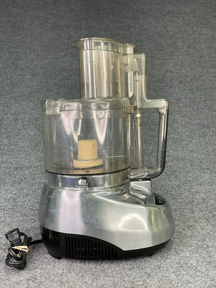 Cuisinart Food Processor 🍲 DLC-2009CHB Prep 9 9-Cups Stainless 120V 60Hz 5A - Image 4 of 4