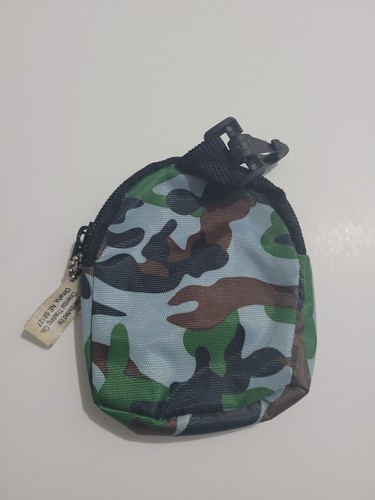 Oriental Trading Co Camouflage Camo Mini 4" Clip On Key Clip Backpack L2 - Picture 2 of 2