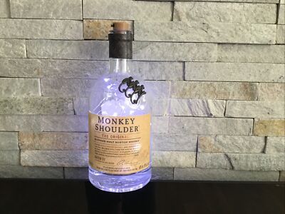 Leuchtgeistflasche Affenschulter.Mancave, Vatertag, Geburtstagsgeschenk.