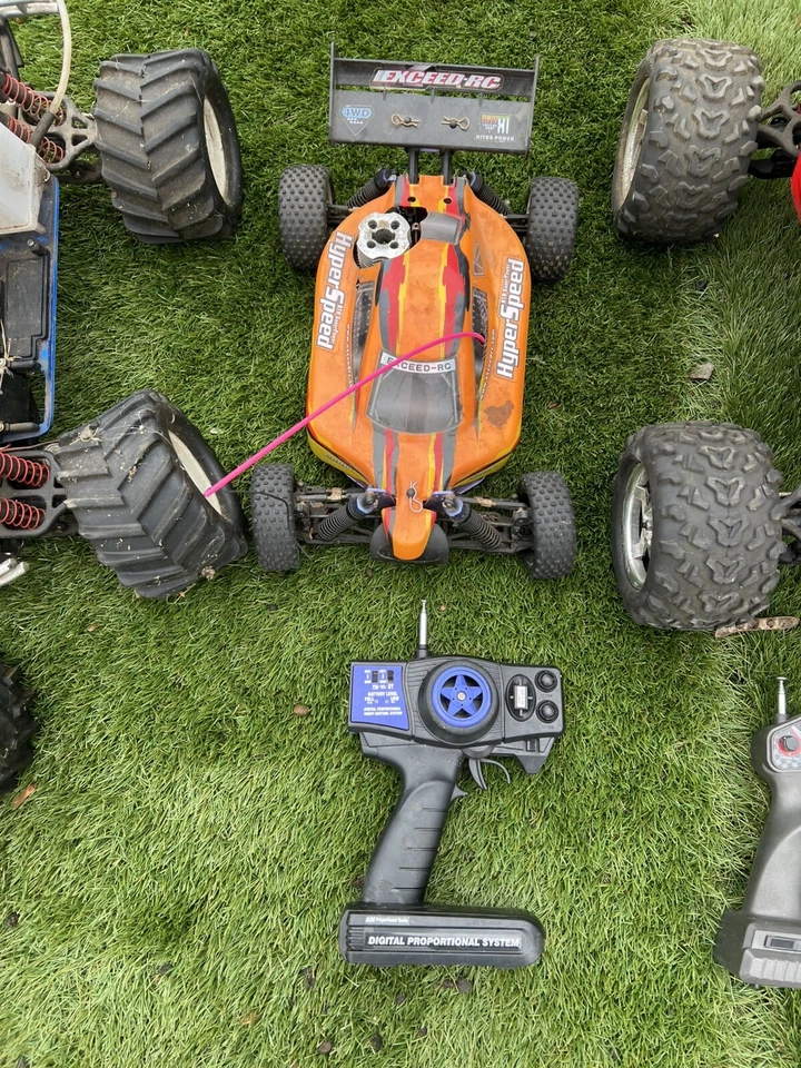 Lot Of 3 - EXCEED-RC Car, Hyper -HYPER SPORT + Traxxas T-Max + Rustler For Parts - Image 3 of 4