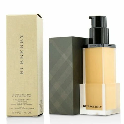 Burberry Matte Foundation
