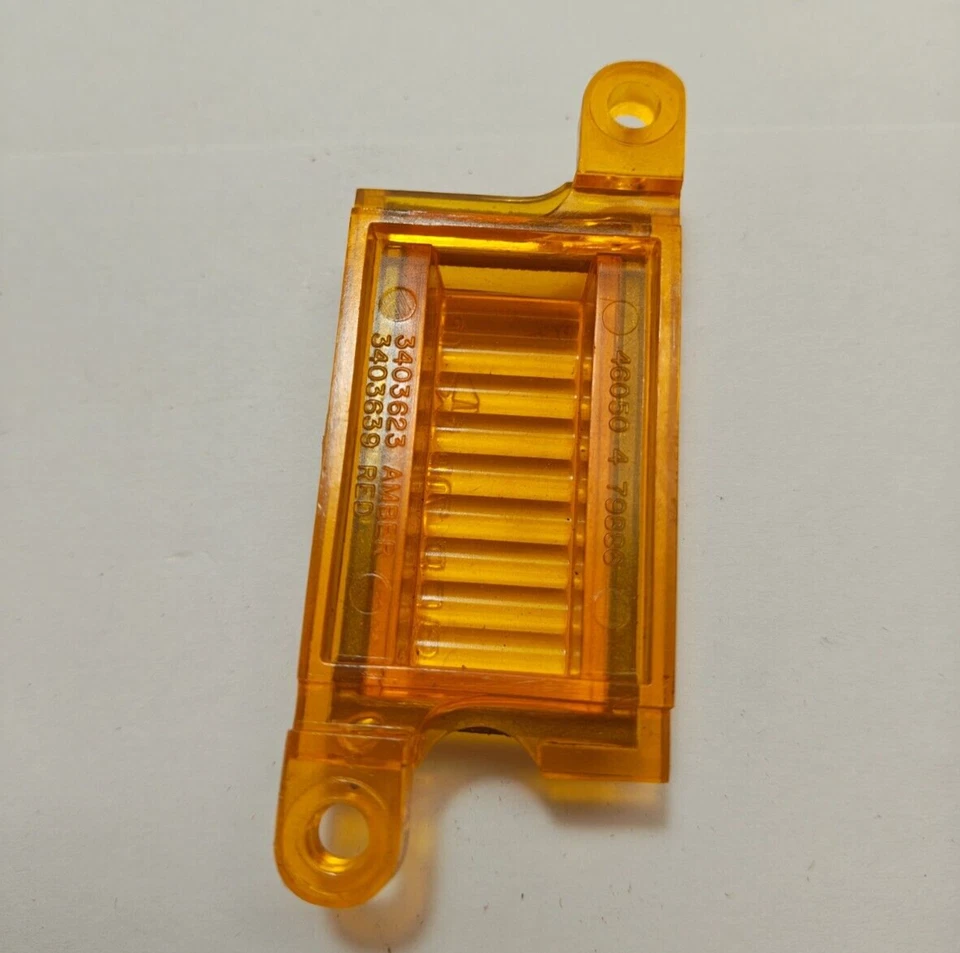 1970-1971 Plymouth Cuda Front Side Marker Lamp Light Lens Amber 3403622 NOS. - Image 4 of 4