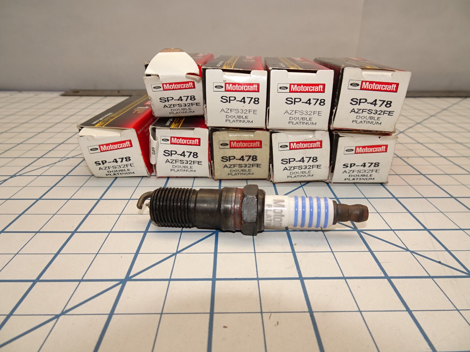 Motorcraft SP-478 Spark Plug Double Platinum AZFS32FE  Set of 9 Plugs 