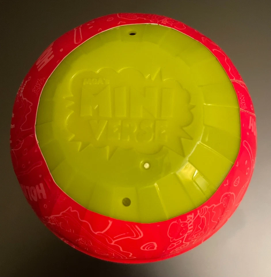 MGA's MINIVERSE Make It Mini Holiday 2025 GRINCH HOT COCOA Ultra Raro SELLADO Foto 3 de 3