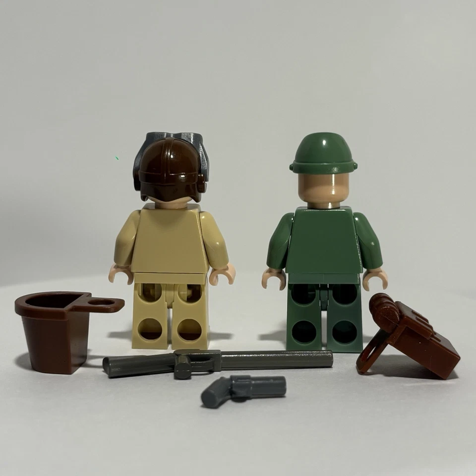 Lego Indiana Jones Soldier Minifiguras con Armas y Accesorios Foto 4 de 4