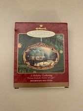 Hallmark Keepsake Ornament 2000 Thomas Kinkade A Holiday Gathering - NEW