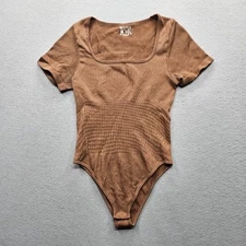 OQQ Women's Size Small Brown Ribbed Short Sleeve Bodysuit