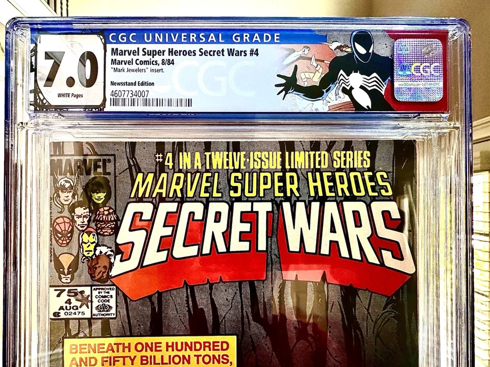 Marvel Super Heroes Secret Wars #4 CGC 7.0 Mark Jewelers Insert- Newsstand- Rare - Image 2 of 3