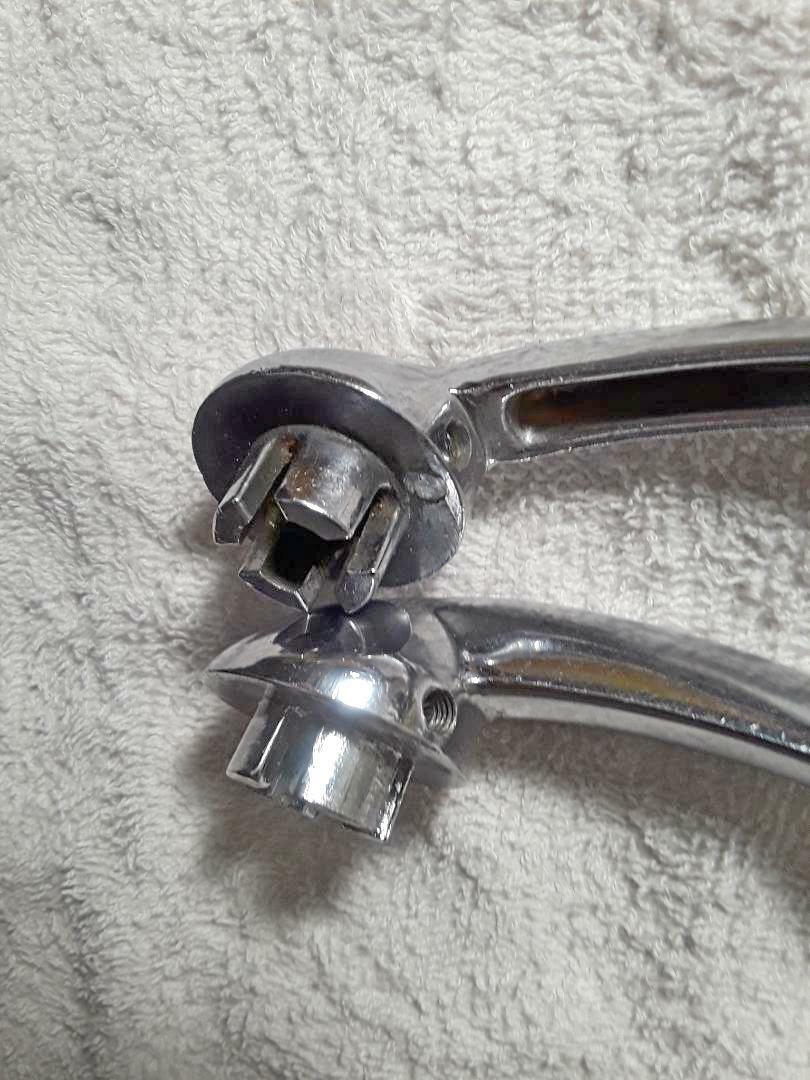 Maserati 3500GT manual window handles
