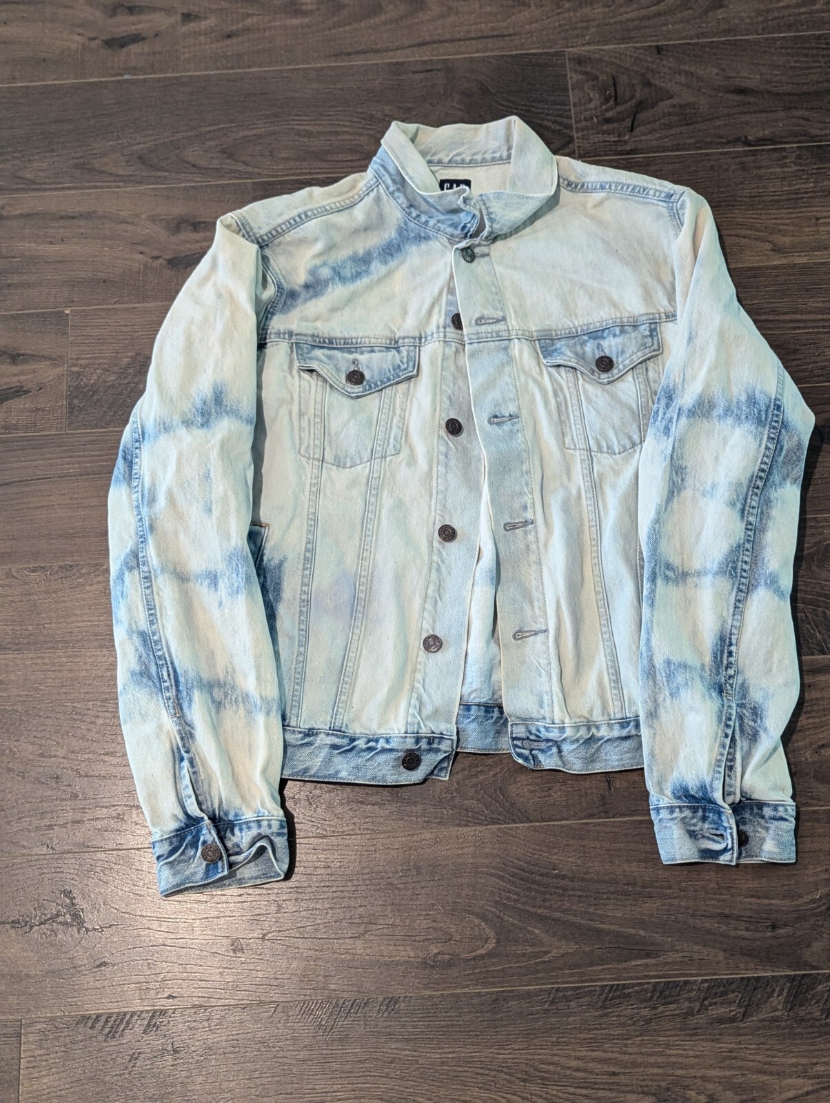 GAP Denim Jacket Mens L Bleach Trucker Button Up Cotton Washed Blue Coat-image