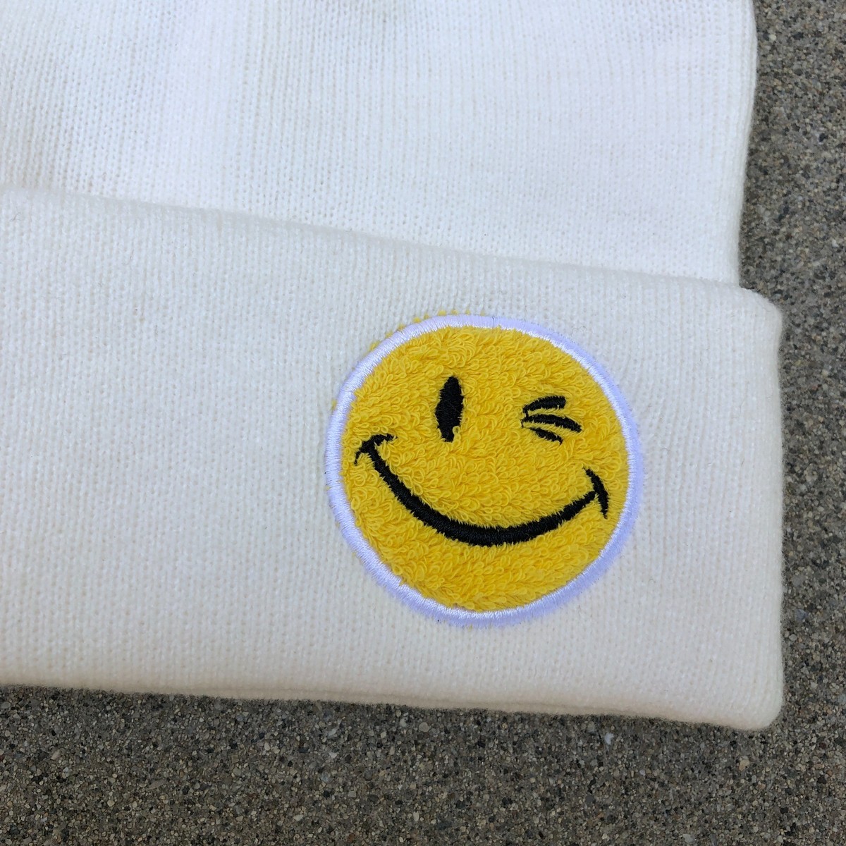 帽子 USUAL THINGS SCRUTINT GD STRP BEANIE Retro Scare Beanie | Gh0stArcade