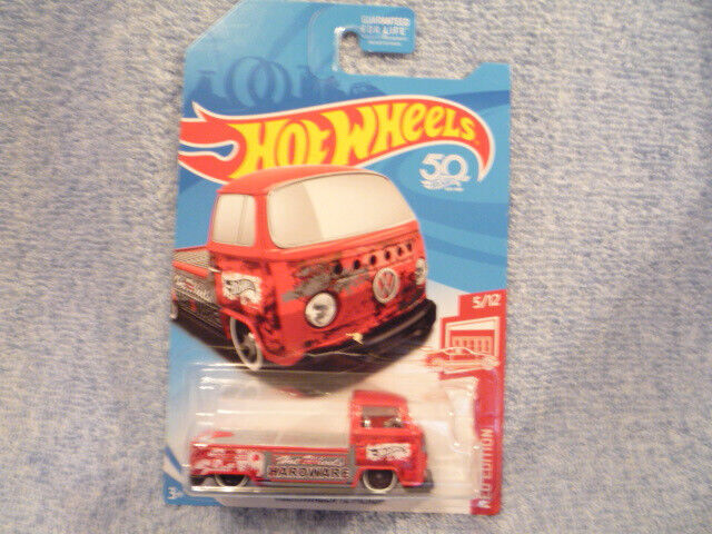 Hot Wheels 2018 Target Red Edition #5/12 Volkswagen T2 Pickup in Red