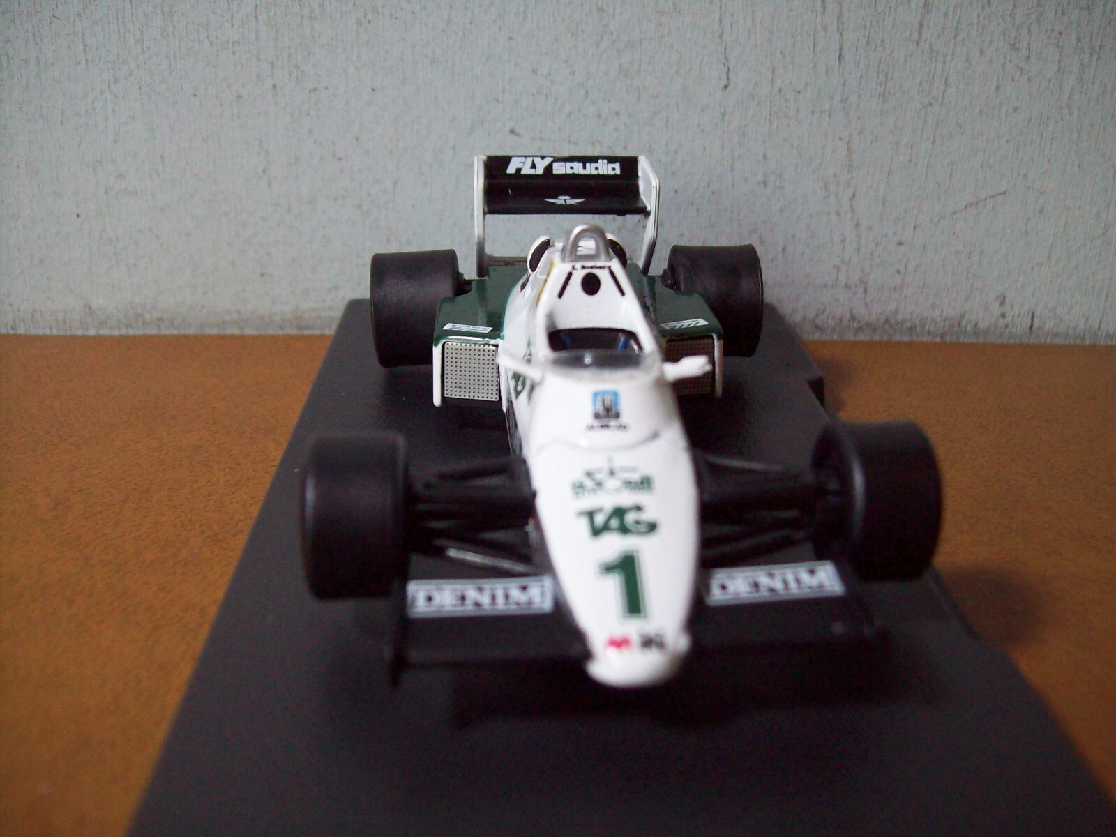 Picture 5 of 7