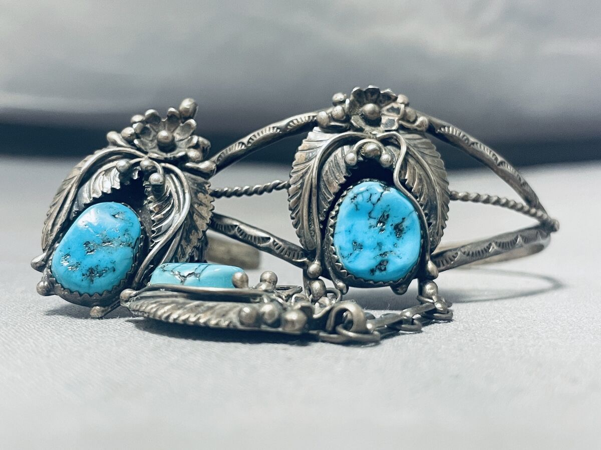 Outstanding Vintage Native American Navajo 3 Morenci Turquoise Sterling Silver Bracelet Outstanding Vintage Native American Navajo 3 Morenci Turquoise Sterling Silver Bracelet