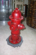 Vintage Figural Lulind Garden Fire Hydrant statue