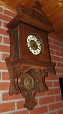 Uhr, Wanduhr, Freischwinger, Jugendstil, antik, Nussbaum