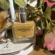 HTF HONEST BEAUTY “ LUMINIZING FOUNDATION “ IN Buff DISCONTINUED