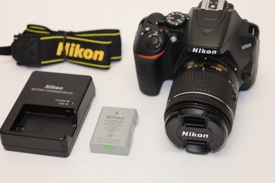 Nikon D3500 DSLR Camera w/18-55mm VR Lens Kit ( Shutter count only 674 times )