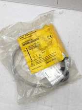 NEW - Turck Capacitive Sensor - M 2503492 / BC 5-S18-AP4X-0.2M-RS 4T