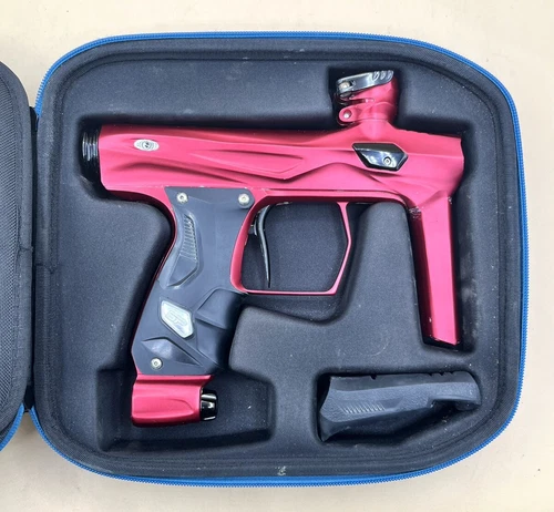 SHOCKER AMP PAINTBALL GUN KIT - RED (MVP022207)