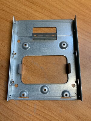Foxconn 1B03M0500 2.5'' to 3.5'' SSD HDD Adapter Metal Tray