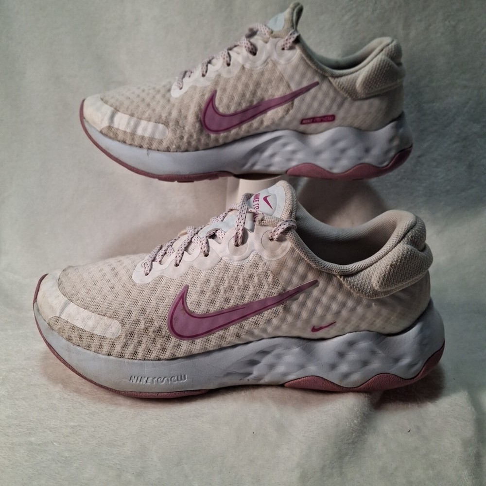 Nike Renew Ride 3 Women's Running Shoes Sneakers Size 9.5