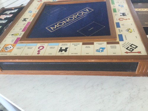 MONOPOLY LUXURY EDITION BOARD GAME NEW SEALED CARDS,PLAYER PIECES 100% COMPLETE - Picture 6 of 24