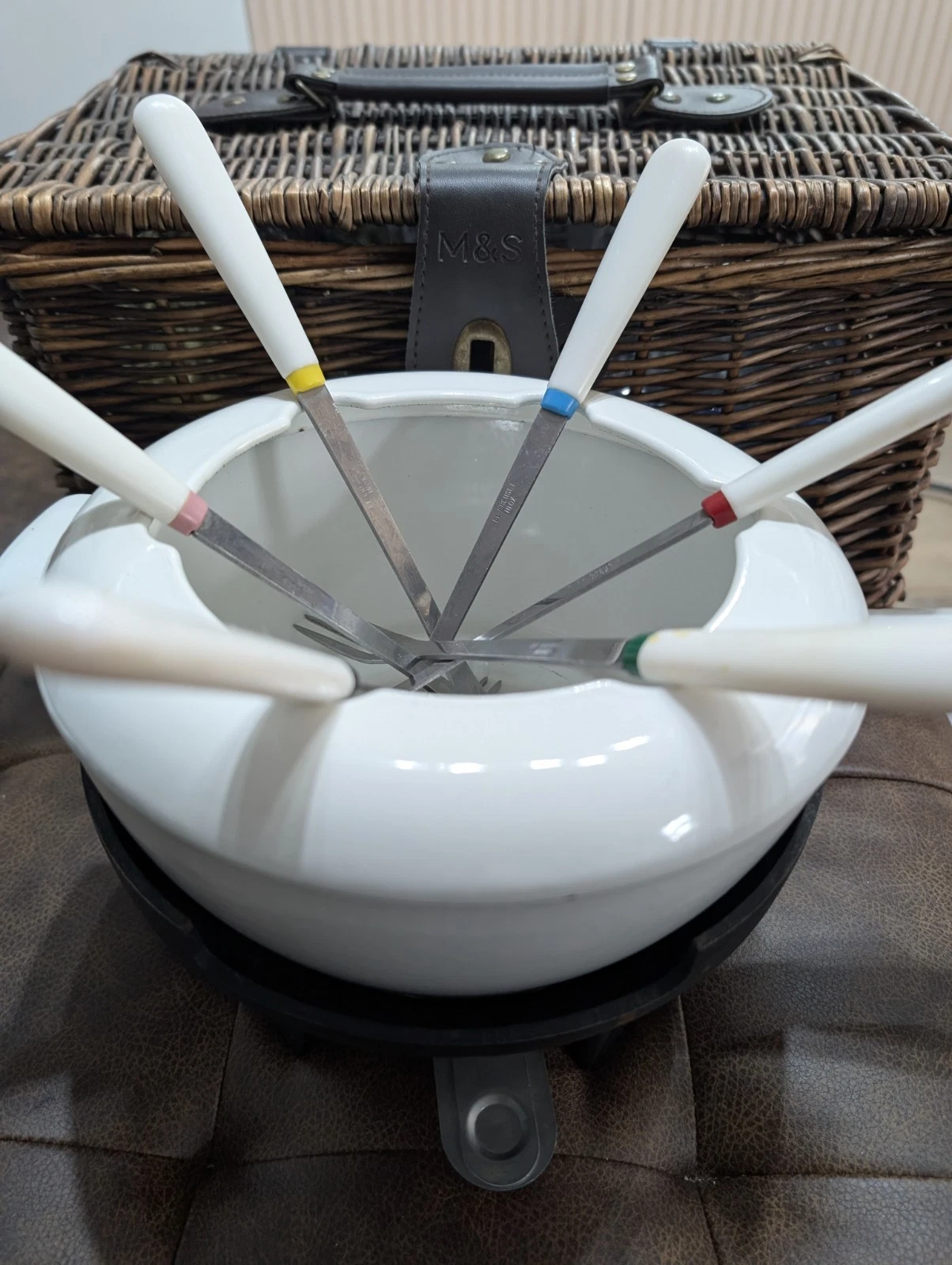 Rare Vintage Le Creuset Cast Iron Fondue Set With Forks
Opens in a new window or tab