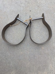 2 Vintage Iron Western Horse Saddle Stirrups
